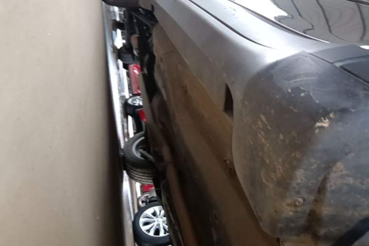 Used Jeep Compass 2019 220T Automatic Family Edition Right Side Sill