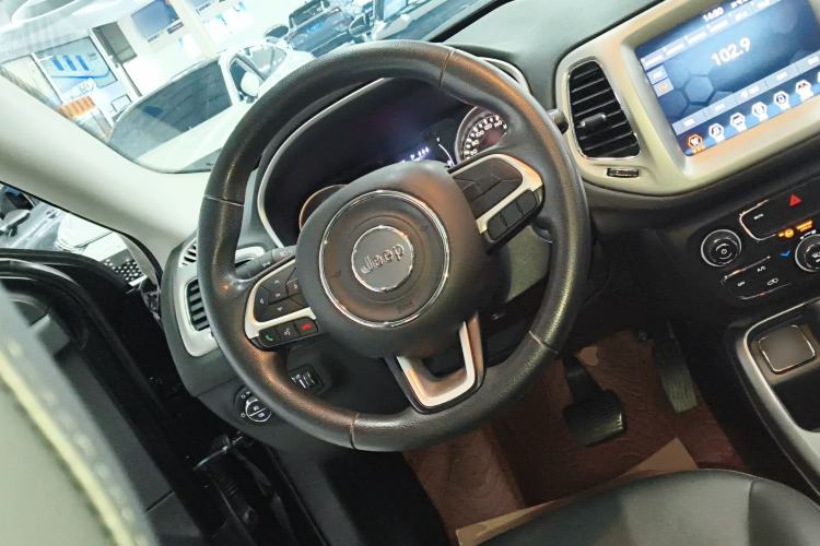 Used Jeep Compass 2019 220T Automatic Enjoyment Version Steering Wheel