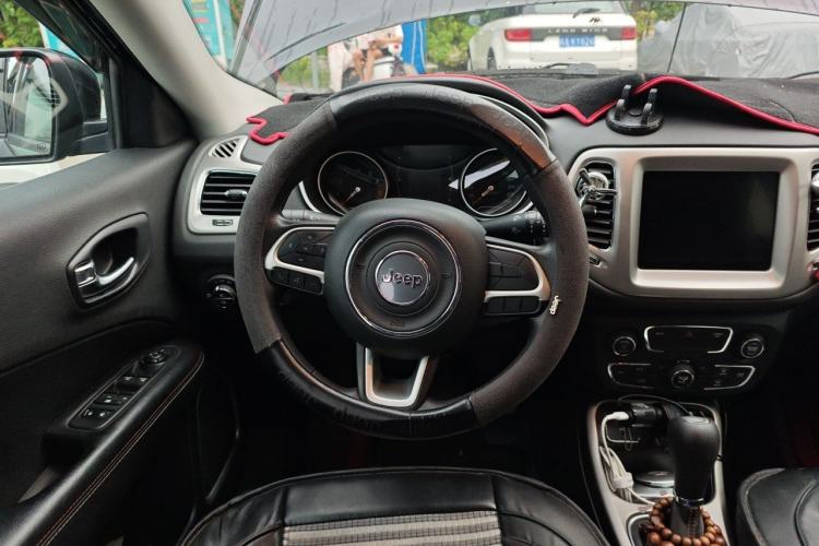 Used Jeep Compass 2019 220T Automatic Enjoyment Version Steering Wheel