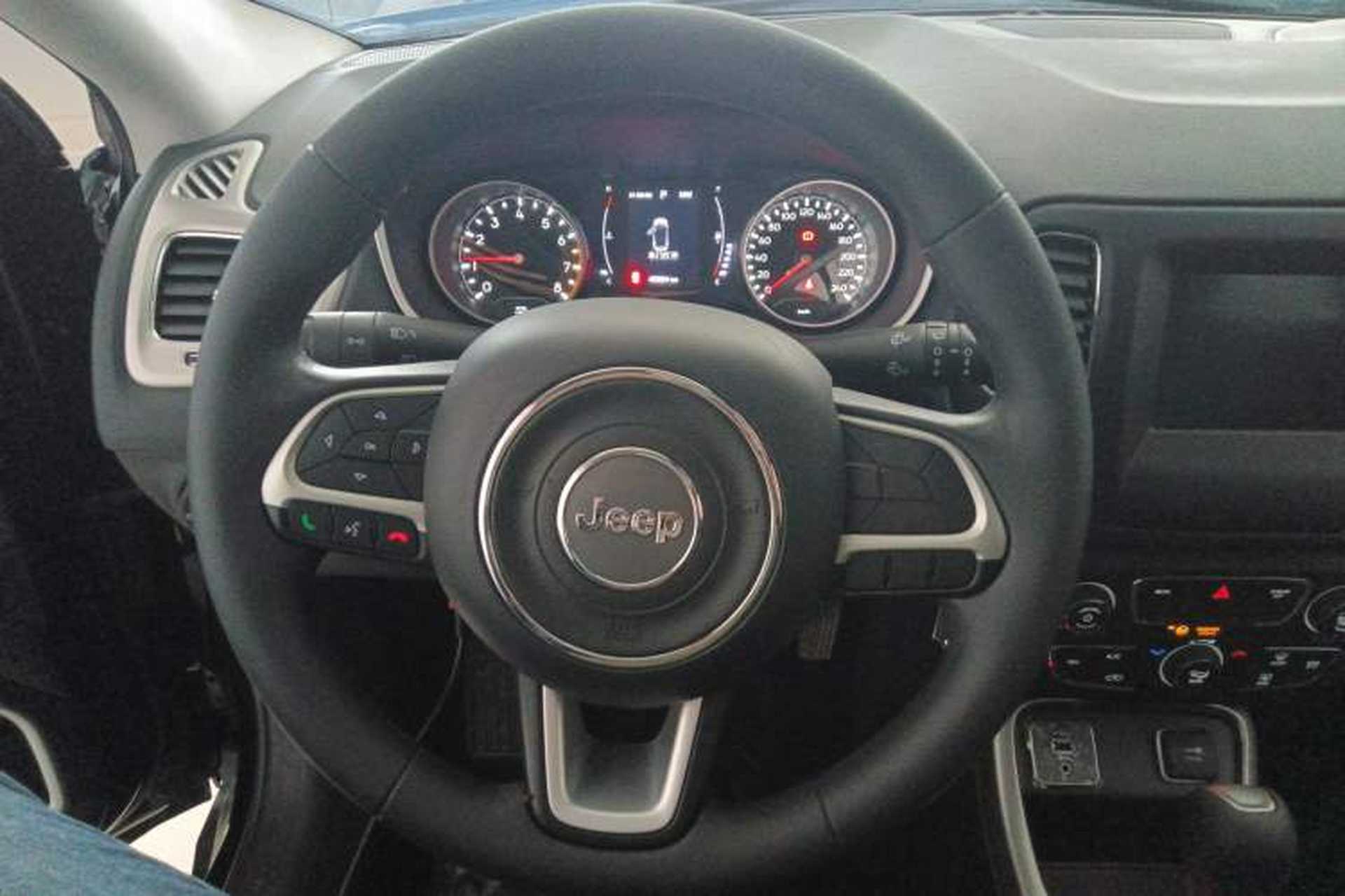 Used Jeep Compass 2019 200T Automatic Prestige Edition Steering Wheel