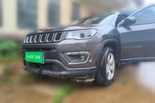 Jeep Compass 2019 220T Automatic Family Edition usado
