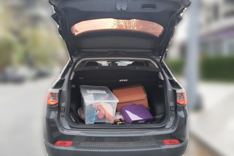 Used Jeep Compass 2019 220T Automatic Family Edition Trunk