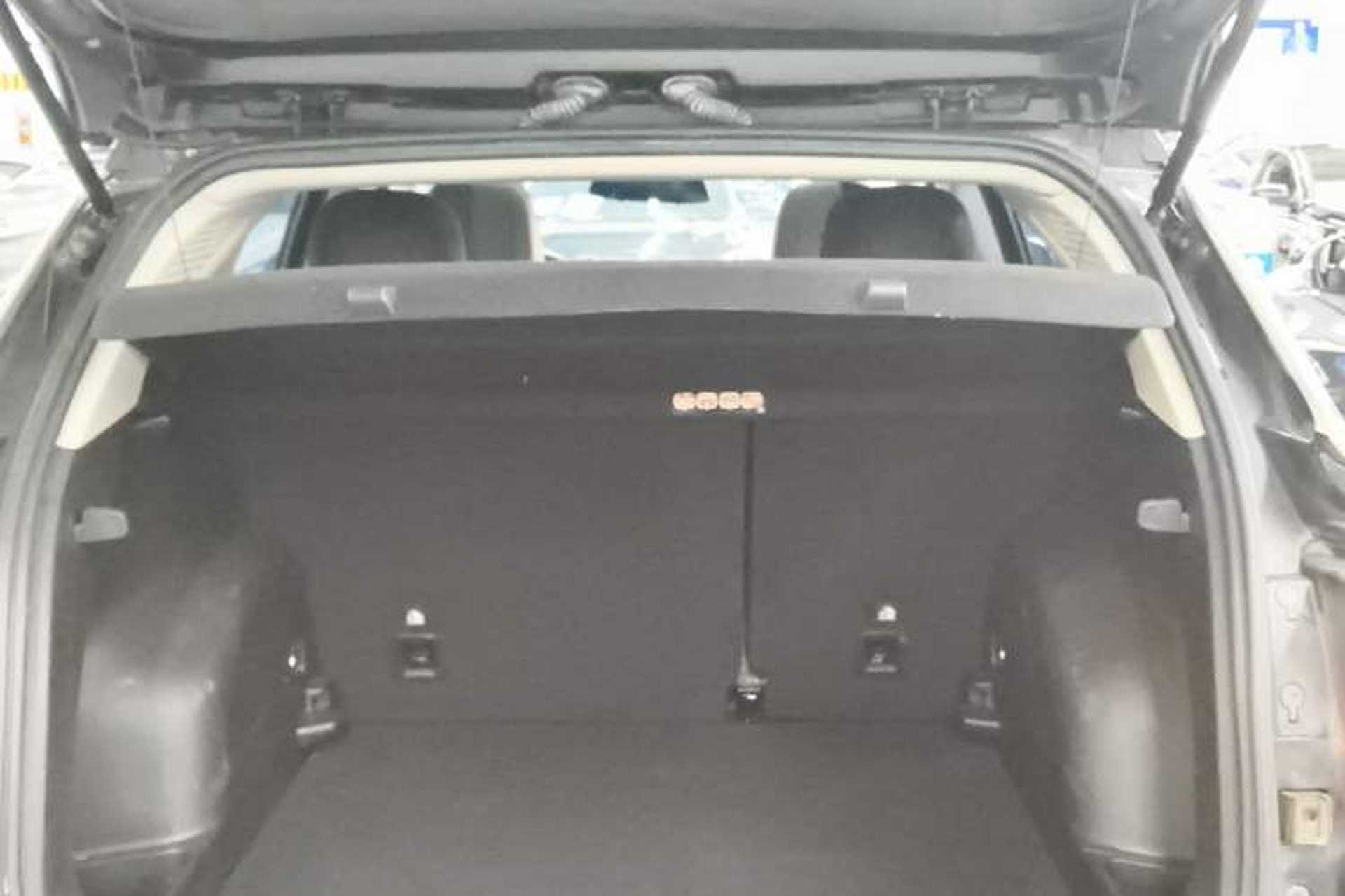 Used Jeep Compass 2019 220T Automatic Enjoyment Version Trunk