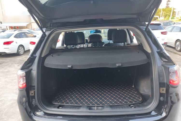 Used Jeep Compass 2019 220T Automatic Family Edition Trunk