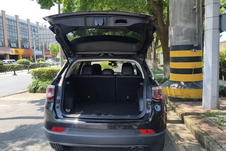 Used Jeep Compass 2019 220T Automatic Family Edition Trunk