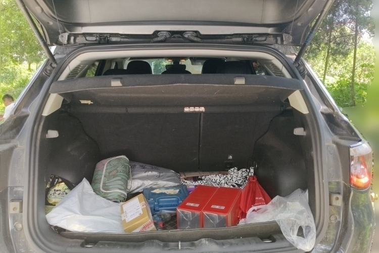 Used Jeep Compass 2019 220T Automatic Family Edition Trunk