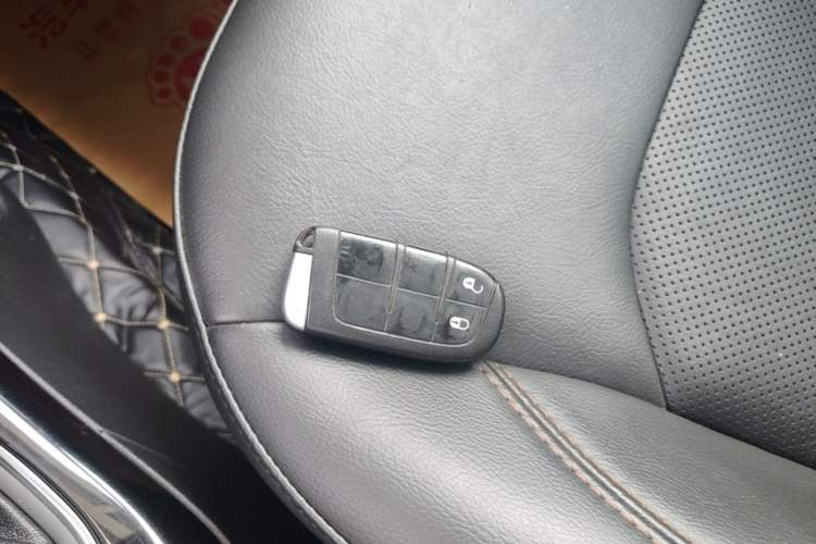 Used Jeep Compass 2019 220T Automatic Family Edition Vehicle Key