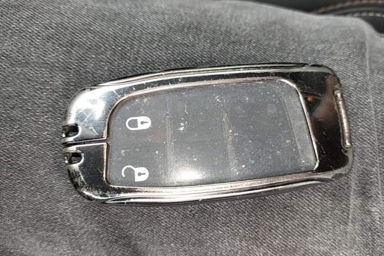 Used Jeep Compass 2019 220T Automatic Enjoyment Version Vehicle Key
