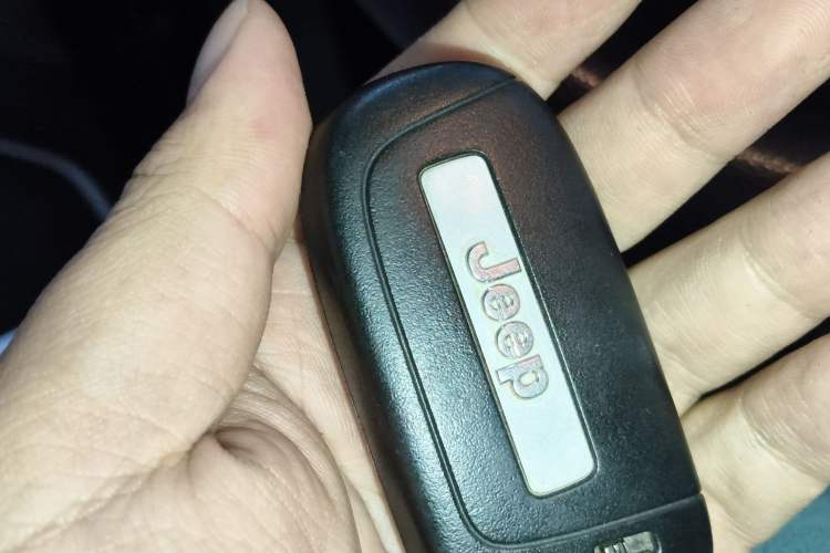 Used Jeep Compass 2019 220T Automatic Enjoyment Version Vehicle Key