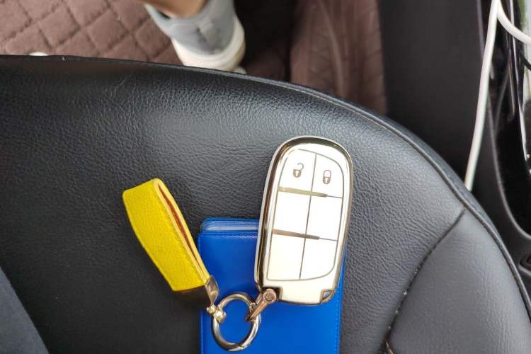 Used Jeep Compass 2019 220T Automatic Family Edition Vehicle Key