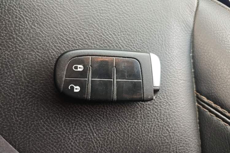 Used Jeep Compass 2019 220T Automatic Family Edition Vehicle Key