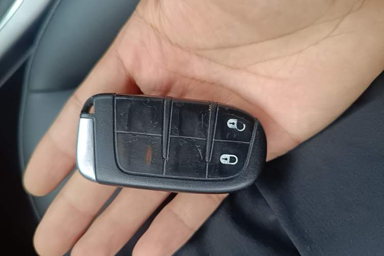 Used Jeep Compass 2019 220T Automatic Enjoyment Version Vehicle Key
