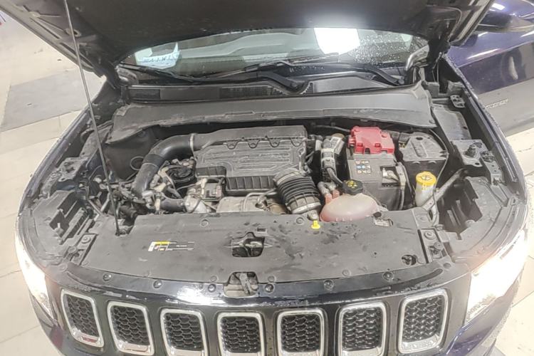 Used Jeep Compass 2019 220T Automatic Family Edition Engine Bay