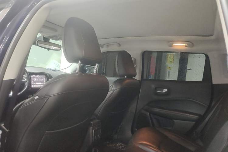Used Jeep Compass 2019 220T Automatic Family Edition Headliner