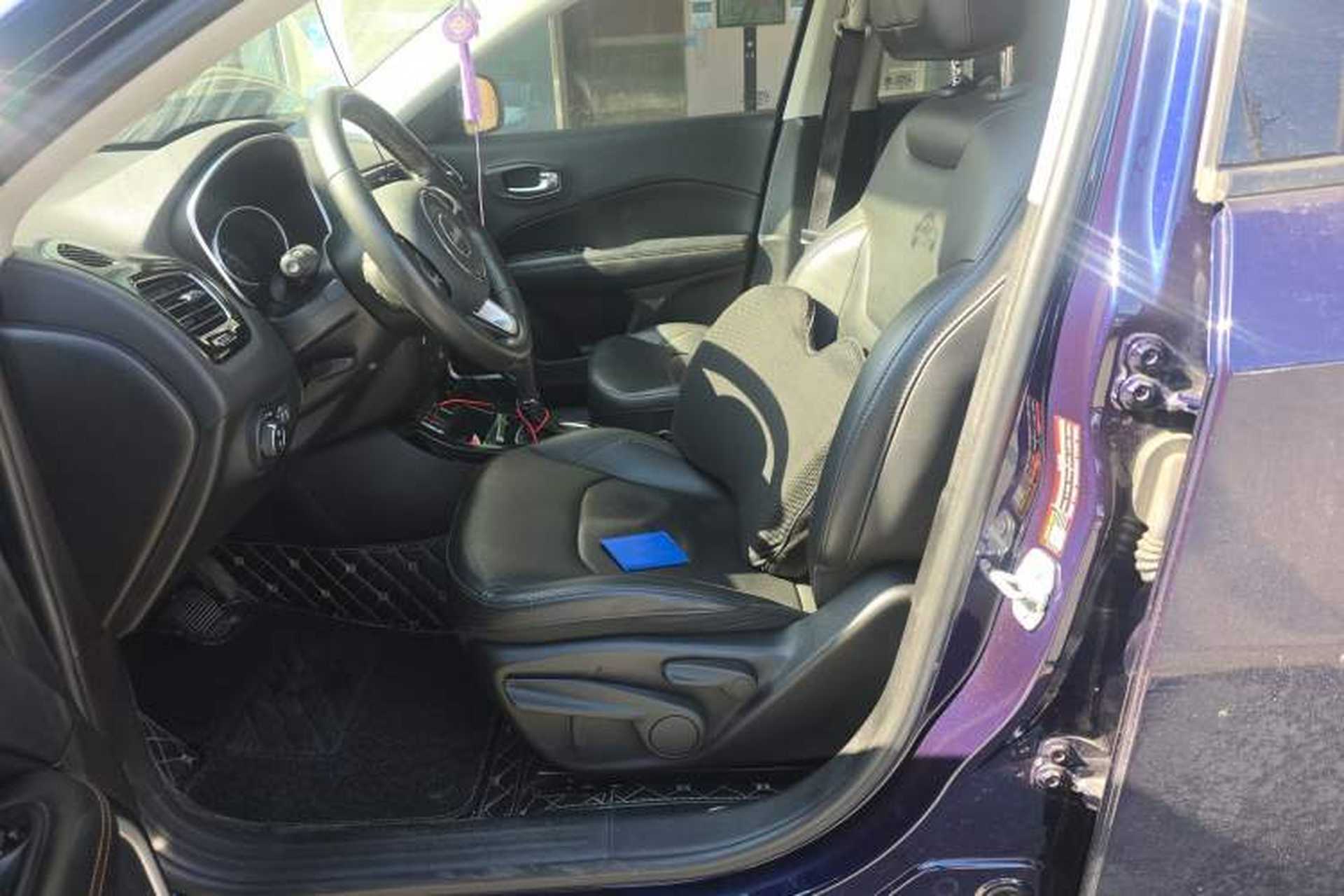 Used Jeep Compass 2019 220T Automatic Family Edition Left Front Seat