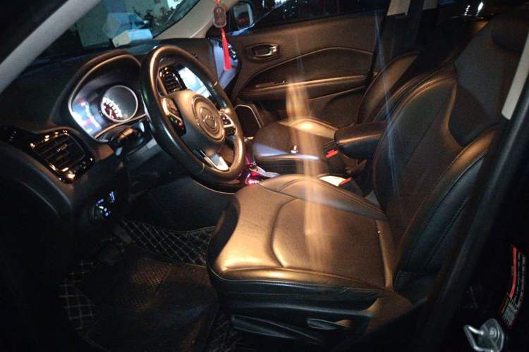 Used Jeep Compass 2019 220T Automatic Family Edition Left Front Seat