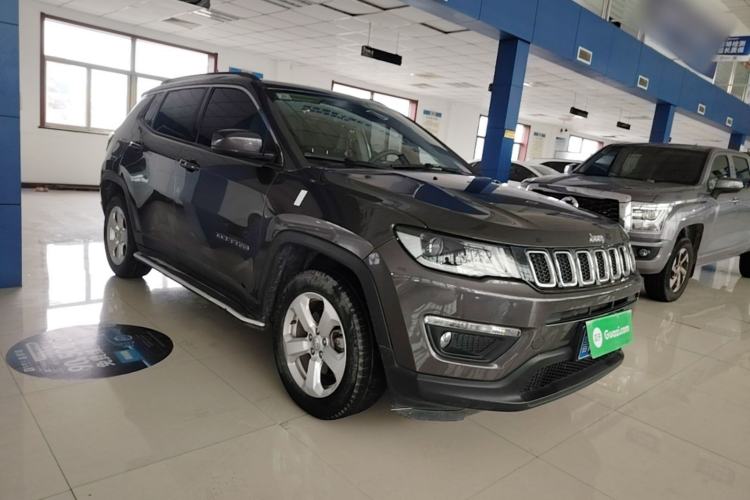 Used Jeep Compass 2019 200T Automatic Enjoyment - Connected Large Screen Version Front Right 45 Deg