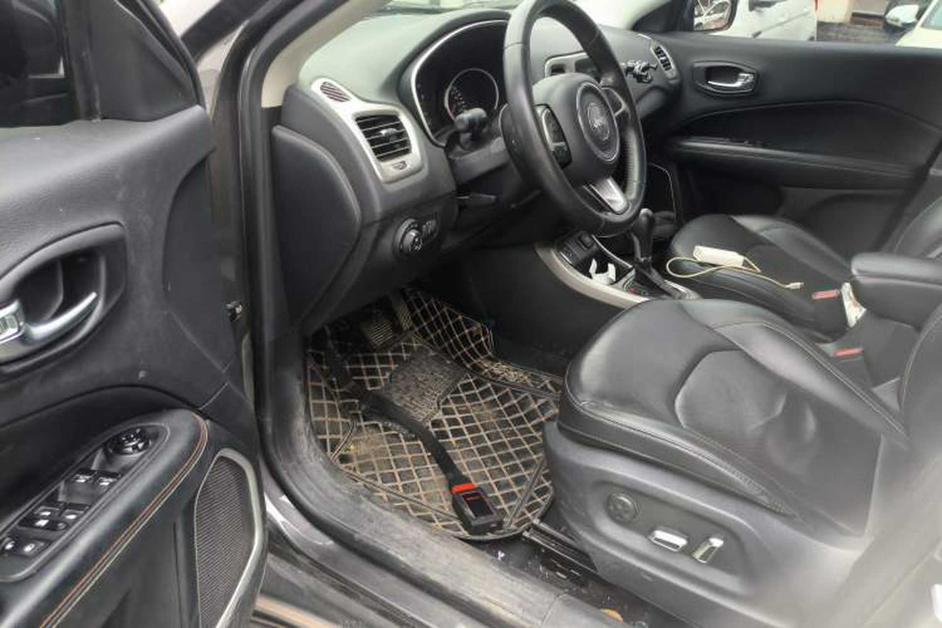Used Jeep Compass 2019 200T Automatic Family Edition - Connected Large Screen Version Driver Seat