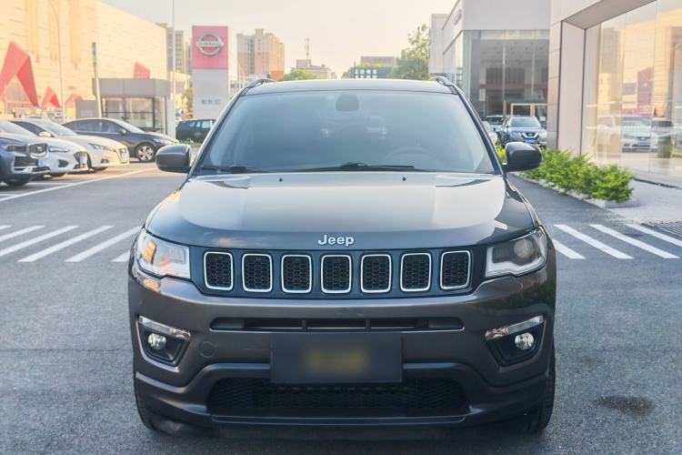 Used Jeep Compass 2019 220T Automatic Family Edition Exterior 1