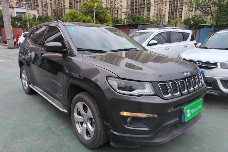 Used Jeep Compass 2019 200T Automatic Family Edition - Connected Large Screen Version Front Right 45 Deg