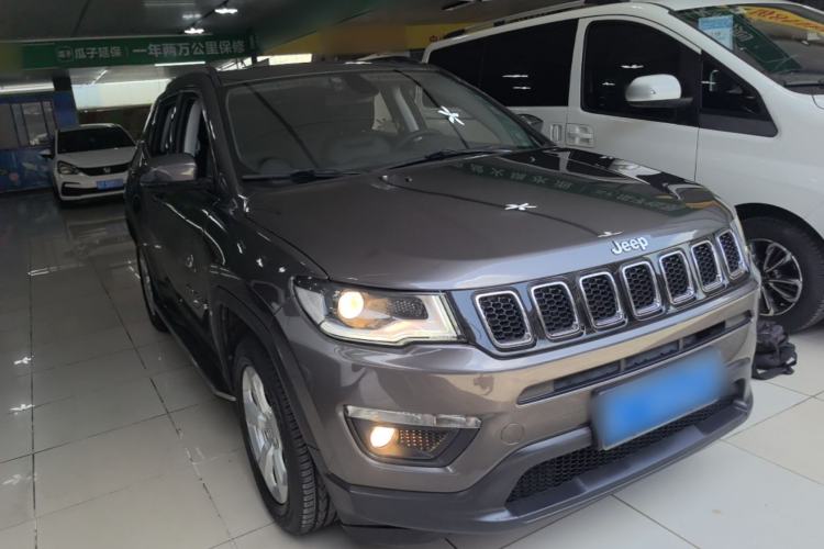 Used Jeep Compass 2019 220T Automatic Family Edition Front Right 45 Deg