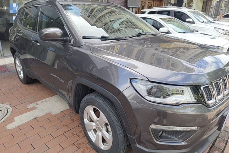 Used Jeep Compass 2019 200T Automatic Enjoyment - Connected Large Screen Version Front Right 45 Deg