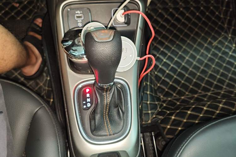 Used Jeep Compass 2019 220T Automatic Enjoyment Version Gear Lever