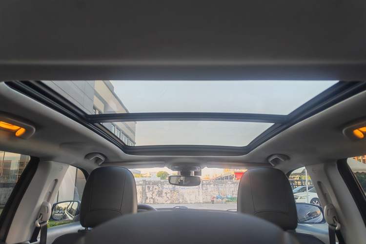 Used Jeep Compass 2019 220T Automatic Family Edition Headliner