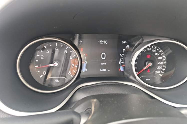 Used Jeep Compass 2019 200T Automatic Family Edition - Connected Large Screen Version Instrument Cluster