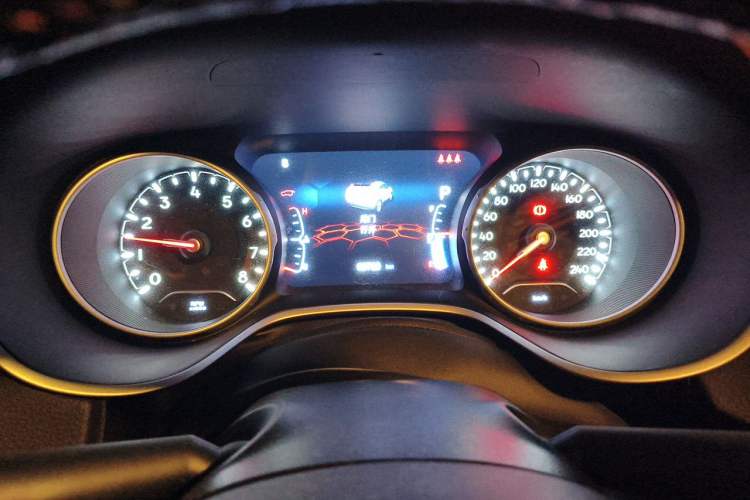 Used Jeep Compass 2019 220T Automatic Family Edition Instrument Cluster