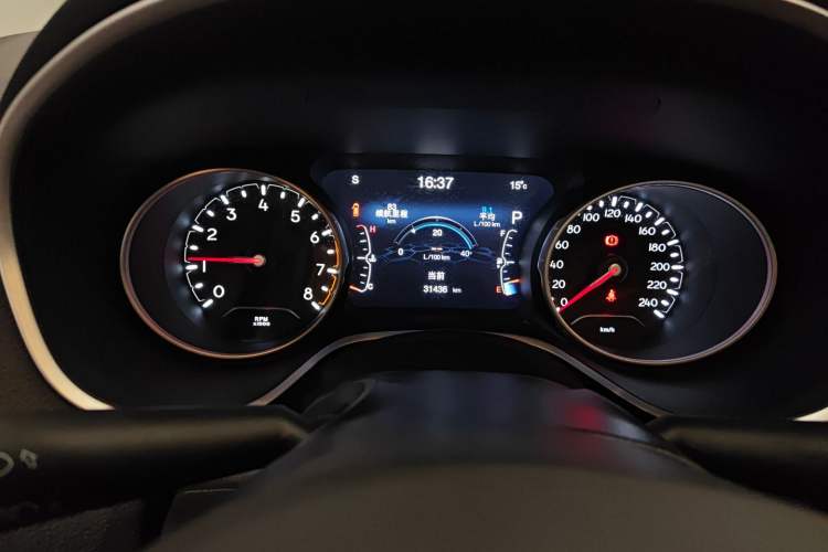 Used Jeep Compass 2019 220T Automatic Family Edition Instrument Cluster