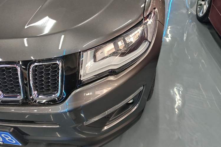 Used Jeep Compass 2019 220T Automatic Family Edition Left Front Headlight