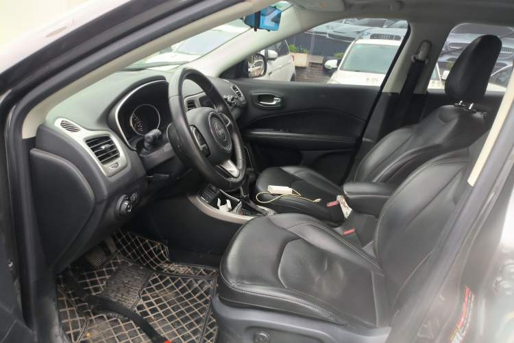 Used Jeep Compass 2019 200T Automatic Family Edition - Connected Large Screen Version Left Front Seat
