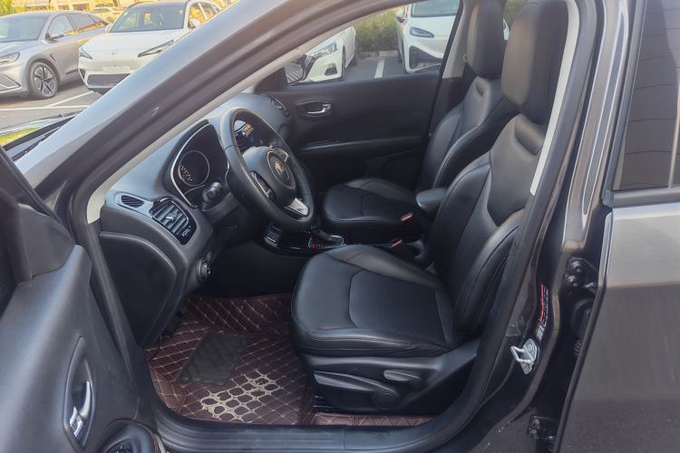Used Jeep Compass 2019 220T Automatic Family Edition Left Front Seat