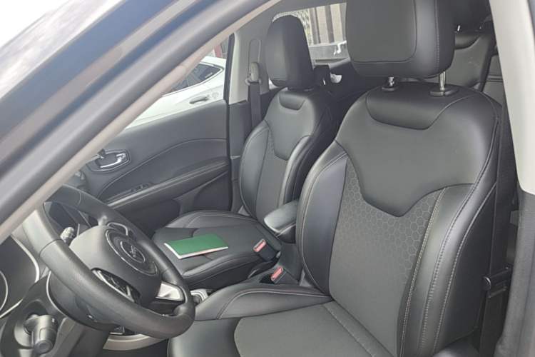 Used Jeep Compass 2019 200T Automatic Enjoyment - Connected Large Screen Version Left Front Seat