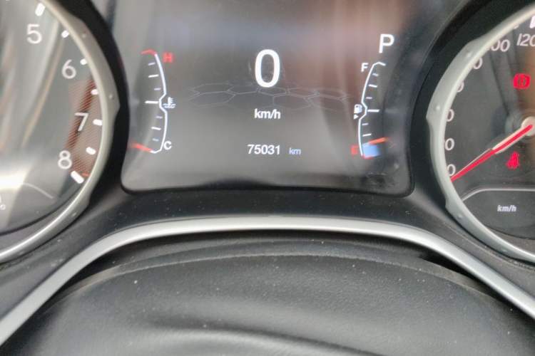 Used Jeep Compass 2019 220T Automatic Family Edition Odometer Close Up