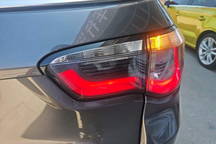 Used Jeep Compass 2019 220T Automatic Family Edition Right Rear Taillight