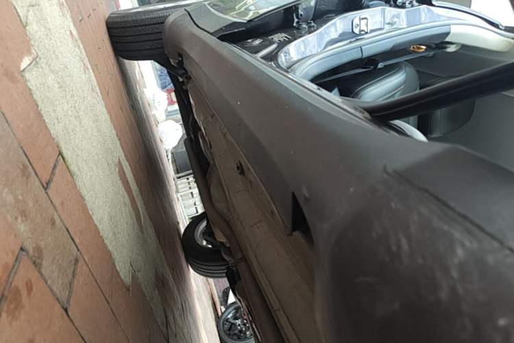 Used Jeep Compass 2019 200T Automatic Enjoyment - Connected Large Screen Version Right Side Sill