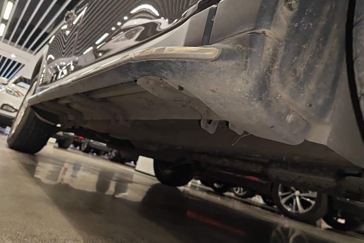 Used Jeep Compass 2019 220T Automatic Family Edition Right Side Sill