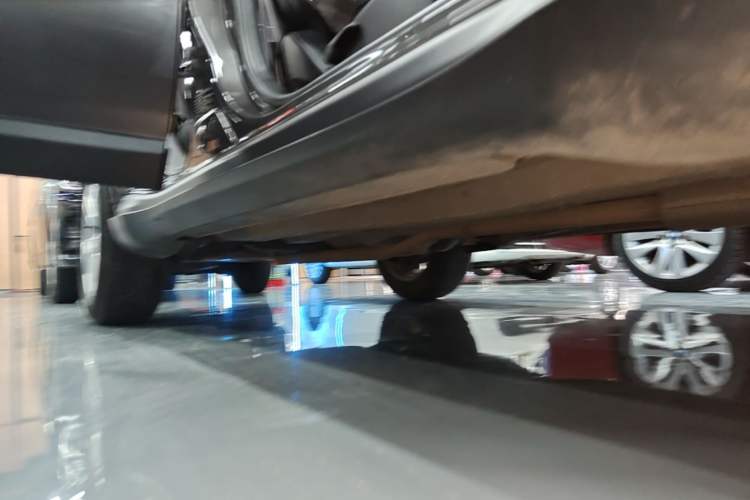 Used Jeep Compass 2019 220T Automatic Family Edition Right Side Sill