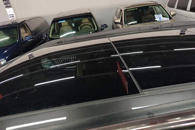 Used Jeep Compass 2019 220T Automatic Family Edition Roof