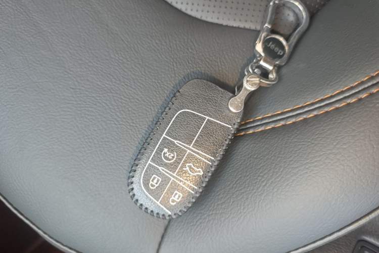Used Jeep Compass 2019 220T Automatic Family Edition Vehicle Key