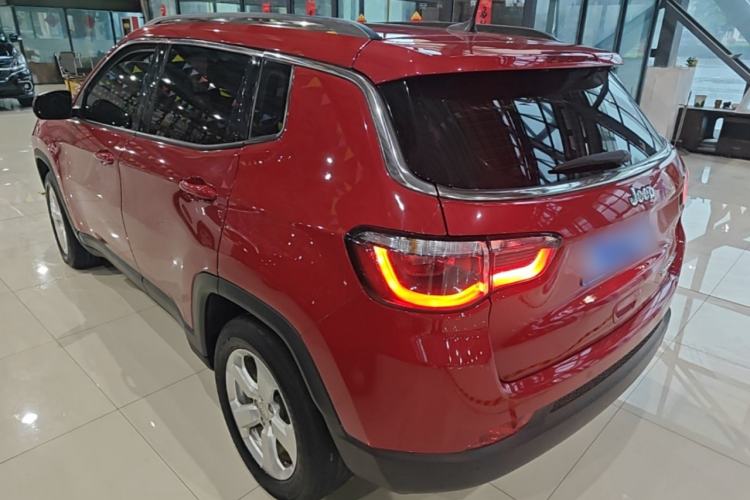 Used Jeep Compass 2019 220T Automatic Family Edition Exterior 2