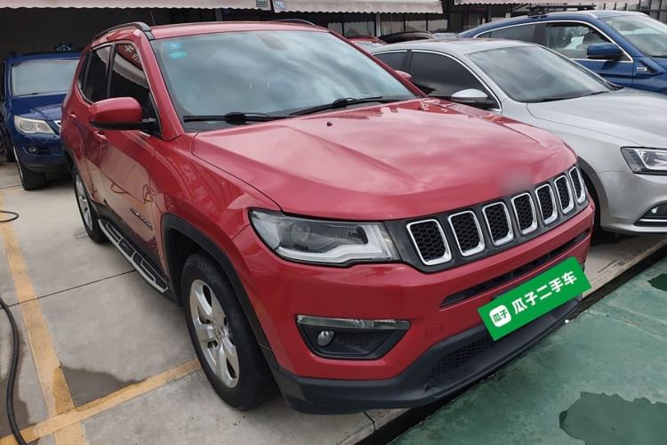 Used Jeep Compass 2019 220T Automatic Enjoyment Version Front Right 45 Deg