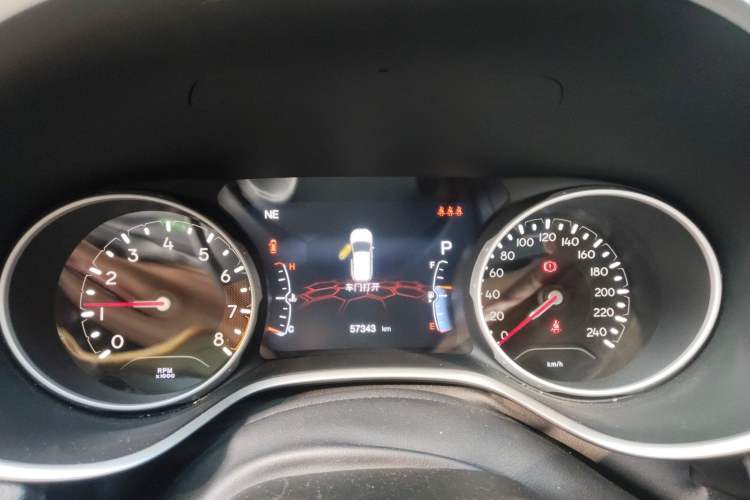 Used Jeep Compass 2019 220T Automatic Family Edition Instrument Cluster
