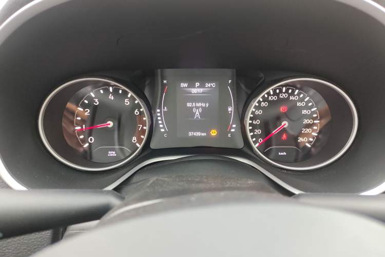 Used Jeep Compass 2019 220T Automatic Enjoyment Version Instrument Cluster