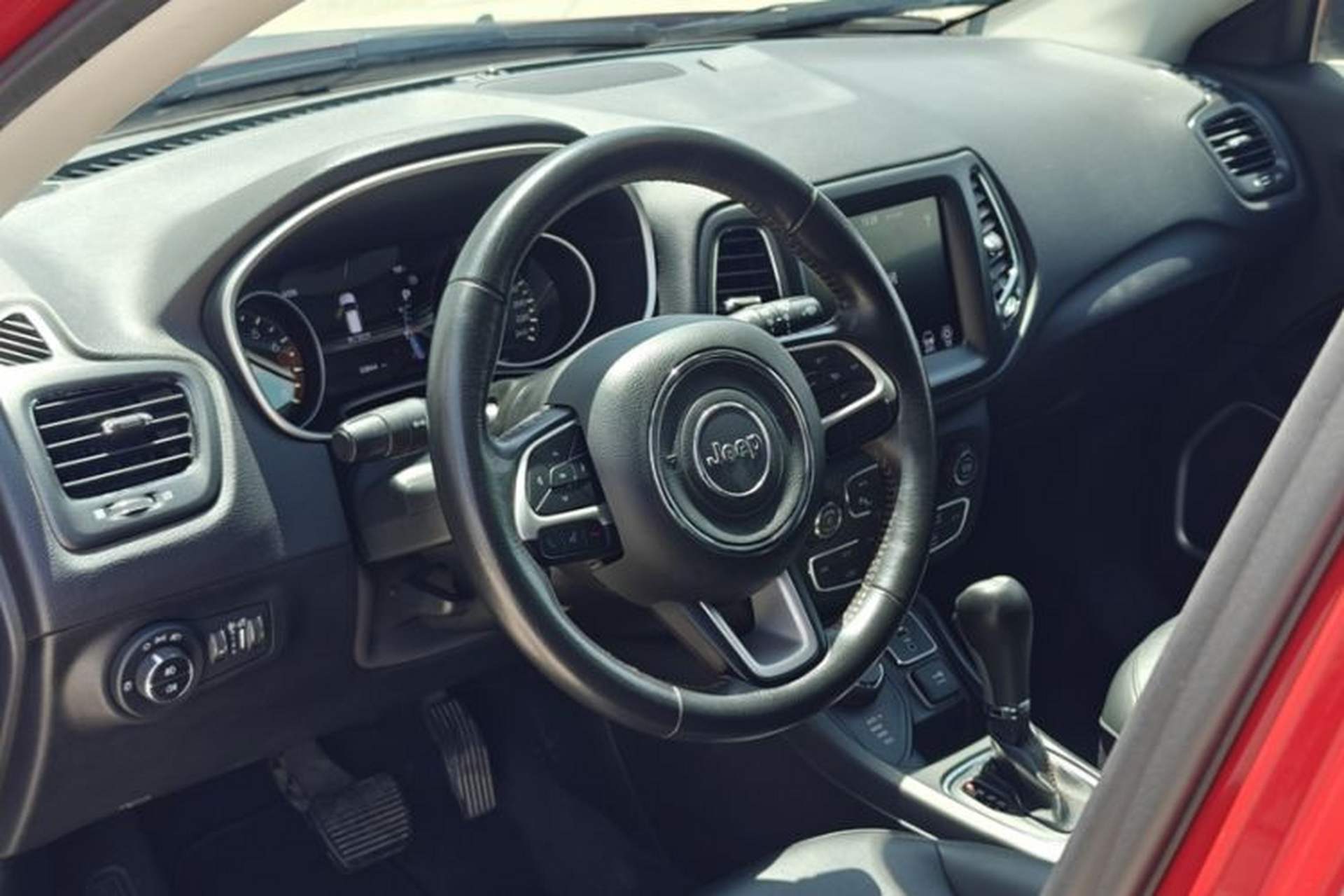 Used Jeep Compass 2019 220T Automatic Family Enjoyment Four-Wheel Drive Edition Interior 5