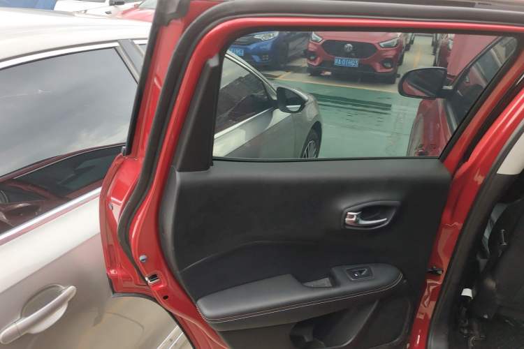 Used Jeep Compass 2019 220T Automatic Enjoyment Version Left Rear Door Interior