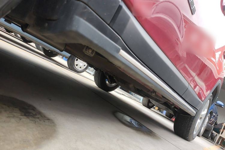 Used Jeep Compass 2019 220T Automatic Enjoyment Version Left Side Sill