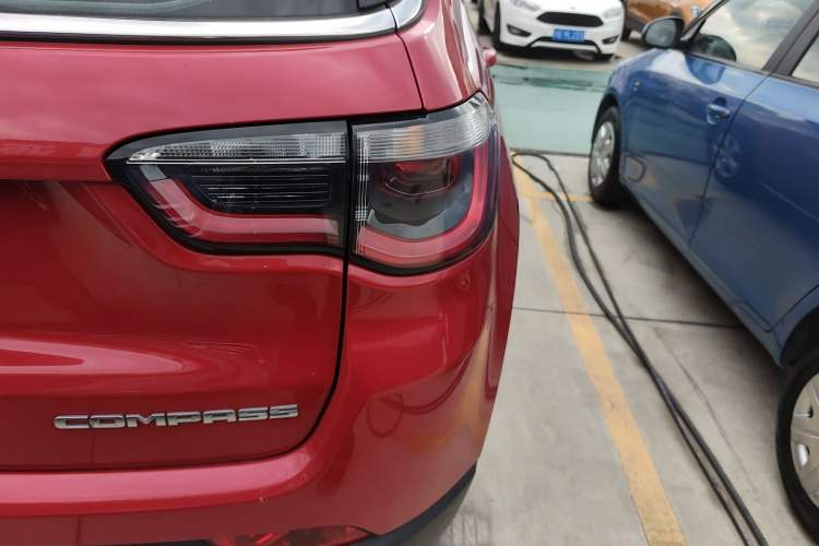 Used Jeep Compass 2019 220T Automatic Enjoyment Version Right Rear Taillight